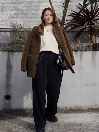 「MIRROR STOKE(ミラーストーク)の【ZOZO限定】BOA REVERSIBLE MOUTON JACKET/ボアリバーシブルムートンジャケット(その他アウター)」を使った、金子三記(miki)さん(レディース・170cm)の冬コーディネート