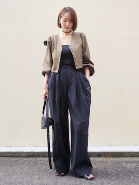 「アイテム（ブレスレット）」を使った、金子三記(miki)さん（レディース・170cm）の秋コーディネート