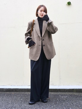 「アイテム（ピアス（両耳用））」を使った、金子三記(miki)さん（レディース・170cm）の秋コーディネート