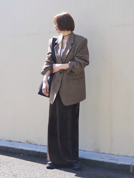 「アイテム（リング）」を使った、金子三記(miki)さん（レディース・170cm）の秋コーディネート