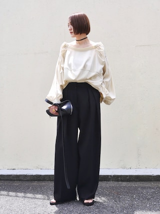 「TODAYFUL(トゥデイフル)のBonding Wide Trousers(その他パンツ)」を使った、金子三記(miki)さん(レディース・170cm)の春コーディネート