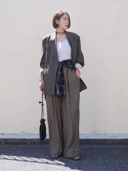 「TODAYFUL(トゥデイフル)のTwill Double Jacket(テーラードジャケット)」を使った、金子三記(miki)さん(レディース・170cm)の秋コーディネート