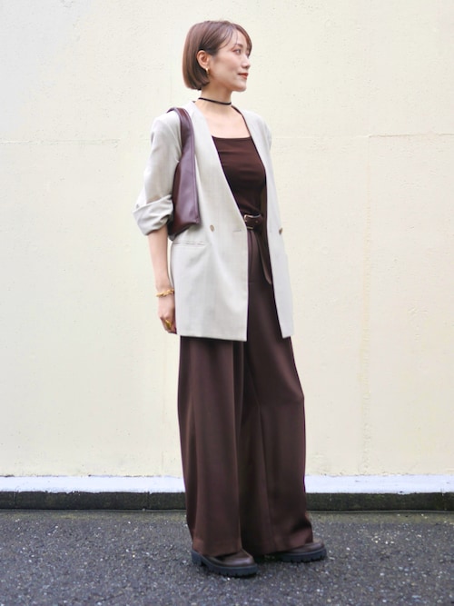 ETRE' TOKYO ノーカラージャケット Mサイズ ベージュ ETRE' TOKYO ノーカラージャケット Mサイズ ベージュ