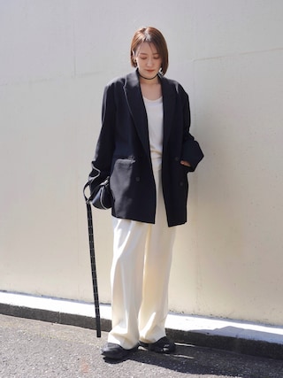 「CREDONA（クレドナ）の【THE C】ICHIGUN PANTS/イチグンパンツ（スラックス）」を使った、金子三記(miki)さん（レディース・170cm）の春コーディネート