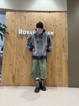 「アイテム（パーカー）」を使った、akihiro_okadaさん（メンズ・175cm・40代）の秋コーディネート