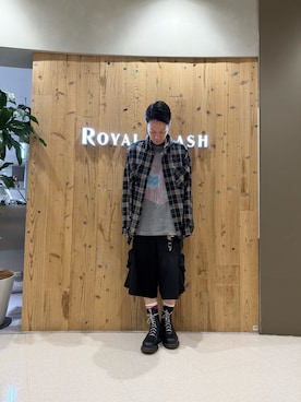 「アイテム（カーゴパンツ）」を使った、akihiro_okadaさん（メンズ・175cm・40代）の秋コーディネート