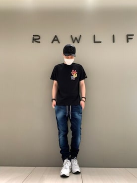 「1PIU1UGUALE3  RELAX （ウノピゥウノウグァーレトレ リラックス）のアイテム（トップス）」を使った、akihiro_okadaさん（メンズ・175cm）の夏コーディネート