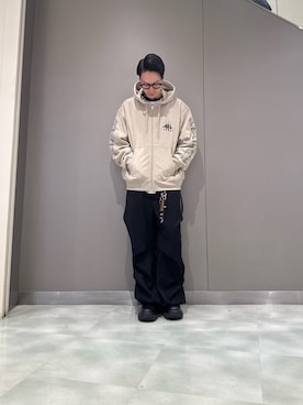 「アイテム（パーカー）」を使った、akihiro_okadaさん（メンズ・175cm・40代）の冬コーディネート