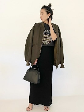 「マキシスカート」｜「アイテム（MA-1）」を使った、keikoさん（レディース・159cm）の冬コーディネート