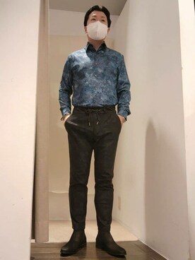 「アイテム（スラックス、ブラック系）」を使った、HIGH STREET_officialさん（メンズ・165cm）の冬コーディネート