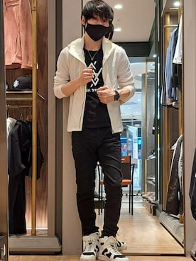 「TORNADO MART（トルネードマート）のアイテム（パンツ）」を使った、HIGH STREET_officialさん（メンズ・172cm）の夏コーディネート