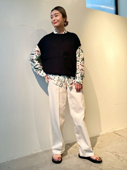 CABaN コットンカシミヤ クルーネックベストを使ったレディース人気