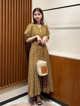 「お呼ばれ」｜「アイテム（サンダル）」を使った、N. STAFFさん（レディース・166cm）の春コーディネート