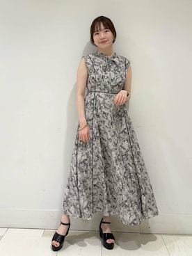 「お呼ばれ」｜「アイテム（サンダル）」を使った、N. STAFFさん（レディース・159cm）の春コーディネート
