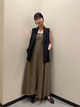 「N.（N. Natural Beauty Basic）（エヌエヌナチュラルビューティーベーシック）のアイテム（ジャンパースカート）」を使った、N. STAFFさん（レディース・168cm）の夏コーディネート