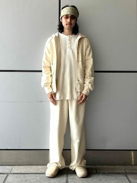 「SUBU（スブ）のアイテム」を使った、bprbeamsさん（メンズ・173cm）の秋コーディネート