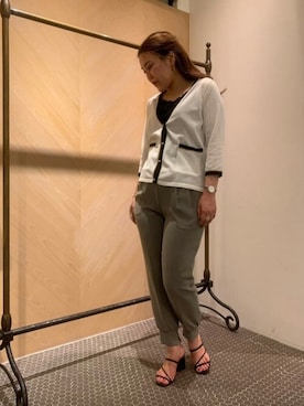 TIARA STAFFさん（レディース・160cm）の春コーディネート