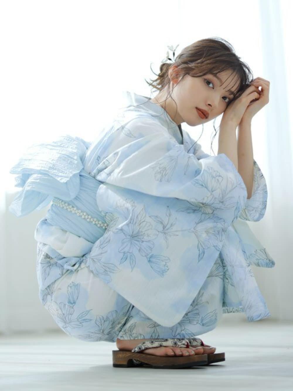 その他の浴衣を着用したレディースの夏コーディネートの1枚目の写真