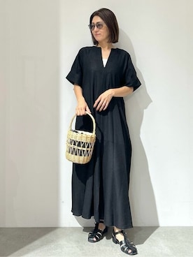 「アイテム（サンダル）」を使った、OPAQUE.CLIPスタッフさん（レディース・161cm）の夏コーディネート