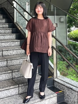 「OPAQUE.CLIP（オペークドットクリップ）のアイテム（トートバッグ）」を使った、OPAQUE.CLIPスタッフさん（レディース・156cm）の夏コーディネート