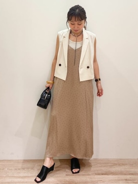 「オペークドットクリップ」｜「アイテム（サンダル）」を使った、OPAQUE.CLIPスタッフさん（レディース・157cm）の夏コーディネート