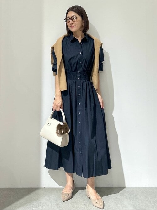 ワイルドベリーワンピースお値下げ致しました セール】シャーリングフィット＆フレアシャツワンピース【洗濯機洗い可