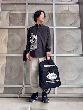 「シャツ 」｜「アイテム（スウェットパンツ）」を使った、けんたさん（メンズ・174cm）の冬コーディネート
