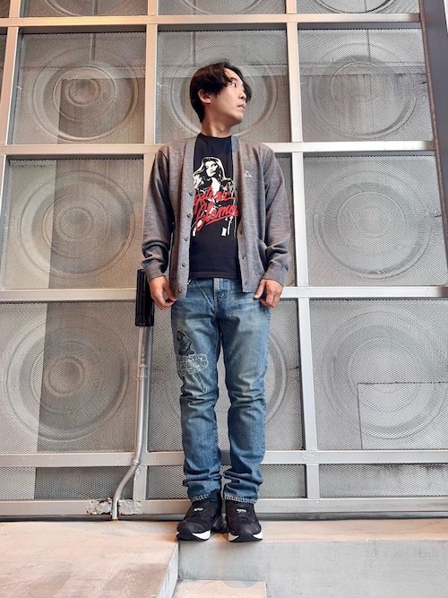 VIXEN GIRL刺繍 スリムストレートデニムパンツ（デニムパンツ