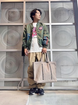 「HYSTERIC GLAMOUR（ヒステリックグラマー）の1タックワイドチノパンツ（チノパンツ、ベージュ系）」を使った、けんたさん（メンズ・174cm）の秋コーディネート