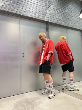 「アイテム（その他アウター、レッド系）」を使った、HOSHIさん（メンズ・169cm）の春コーディネート