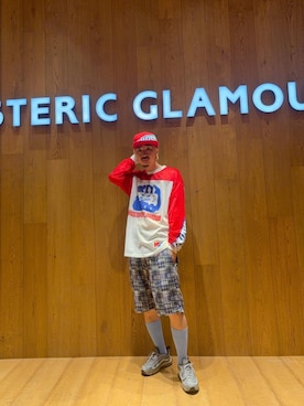 「HYSTERIC GLAMOUR（ヒステリックグラマー）のFAST LOGO刺繍 キャップ（Cap、レッド系）」を使った、HOSHIさん（メンズ・170cm）の夏コーディネート