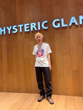 「HYSTERIC GLAMOUR（ヒステリックグラマー）のデニムフレアパンツ（Denim pants、ブラック系）」を使った、HOSHIさん（メンズ・170cm）の夏コーディネート