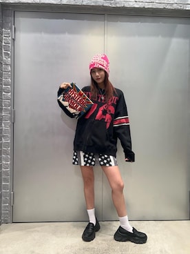 「アイテム（クラッチバッグ、その他）」を使った、SUMIKAさん（レディース・160cm）の冬コーディネート