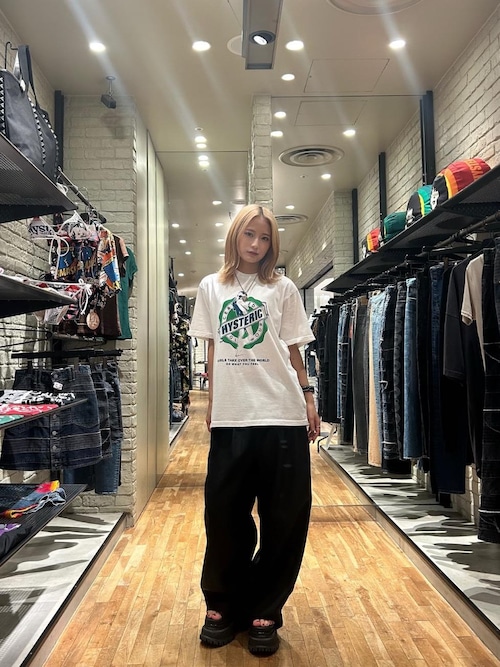 GIRLS TAKE OVER Tシャツ（Tシャツ/カットソー）｜HYSTERIC
