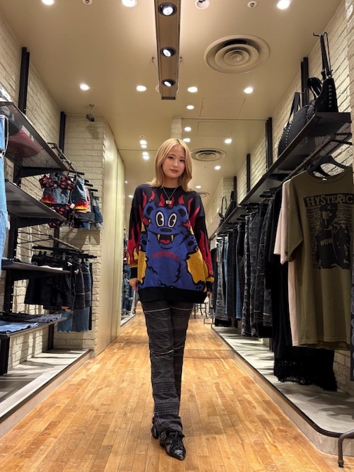 ヒステリックグラマー　YANKEE GIRLフレアパンツ HYSTERIC GLAMOUR福岡店Tatsu / HYSTERIC GLAMOUR styling