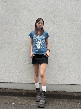 「HYSTERIC GLAMOUR（ヒステリックグラマー）のバックレースアップ マイクロミニデニムスカート（スカート、ブラック系）」を使った、SUMIKAさん（レディース・160cm）の夏コーディネート