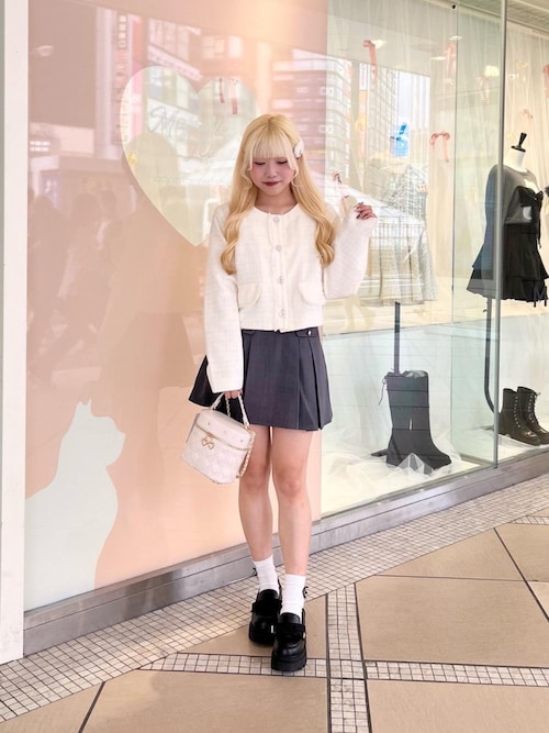 セール】ゴールドボタンプリーツミニスカパン（スカート）｜MAJESTIC