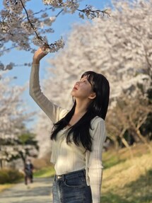 Pinkage 総手植えフルウィッグ ロングミディアム ハグパーマ（モースト原糸 PINKAGE（ピンクエイジ）の「総手植えフルウィッグ) ロングミディアム