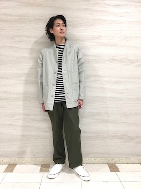 「アイテム（モカシン/デッキシューズ）」を使った、桑畑さん（メンズ・175cm）の冬コーディネート
