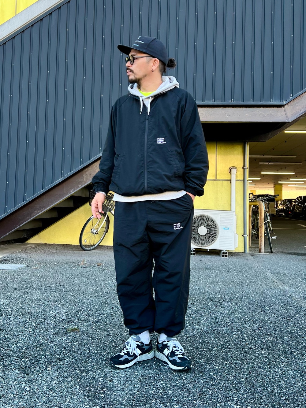 にいる｜Virgil Ablohのキャップを使ったコーディネート WEAR