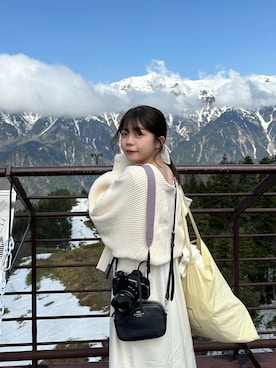 「Kastane」｜「アイテム（ジャンパースカート）」を使った、おウェンさん（レディース・148cm）の春コーディネート