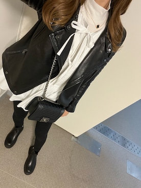 「J BRAND（ジェイブランド）のアイテム」を使った、☻さん（レディース・160cm）の秋コーディネート