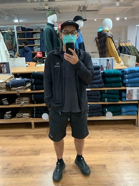 「ARC'TERYX（アークテリクス）のアイテム（ブルゾン）」を使った、tsungpinlinさん（メンズ・165cm）の秋コーディネート