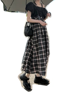 「アイテム（その他トップス）」を使った、三葉さん（レディース・165cm）の夏コーディネート