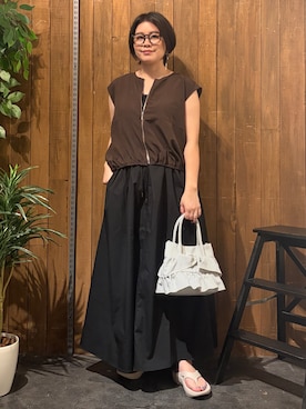 「Right-on（ライトオン）のZIPバルーンベスト（シャツ/ブラウス、ブラウン系）」を使った、nonty＊さん（レディース・157cm）の夏コーディネート