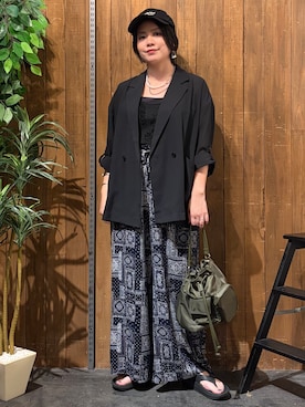 「HONEYSUCKLE ROSE（ハニーサックルローズ）のペイズリー柄イージーパンツ（その他パンツ、ブルー系）」を使った、nonty＊さん（レディース・157cm）の夏コーディネート