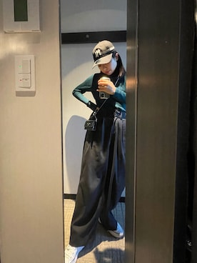 「PRADA（プラダ）のアイテム（財布/小物）」を使った、NAOさん（レディース・157cm）の冬コーディネート