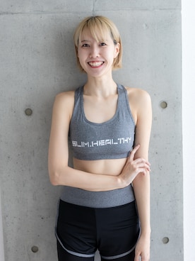 「CHEATFULLDAYS（チートフルデイズ）のフィットネスウェア パーカー ブラトップ Tシャツ ショートパンツ レギンスパンツ 5点set（スポーツグッズ）」を使った、たまんさ。さん（レディース・165cm・30代）の夏コーディネート