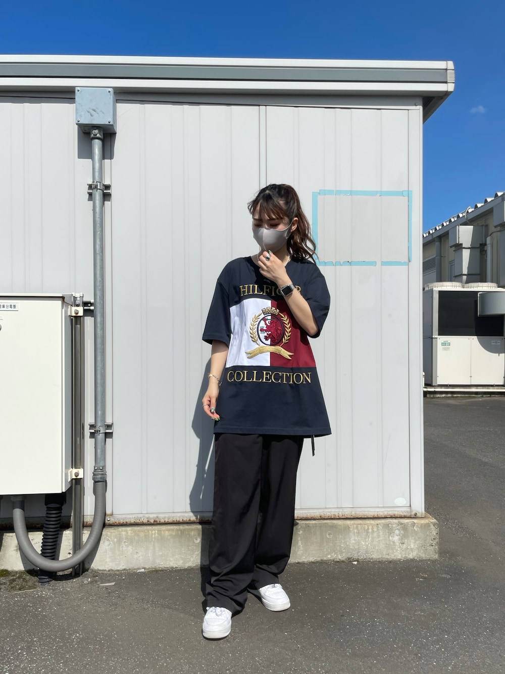 「夏コーデ、今日のコーデ、ラフ、Tシャツ、休日スタイル、ootd、LHP、TOMMY HILFIGER」｜「TOMMY HILFIGERのアイテム（Tシャツ/カットソー、ブルー系）」を使った、moneさん（レディース・160cm）の夏コーディネートの1枚目の写真