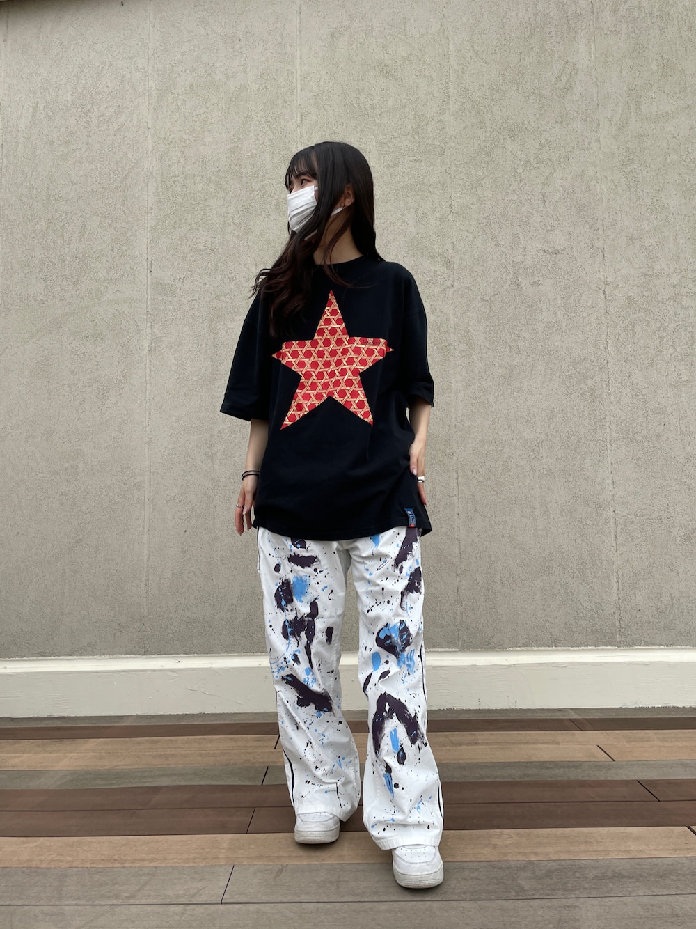 「夏コーデ、休日コーデ、ootd、カジュアル、ストリート、オールホワイト、ゆるコーデ、whiteland」｜「WHITELANDのアイテム（パンツ、ホワイト系）」を使った、moneさん（レディース・160cm）の夏コーディネートの1枚目の写真